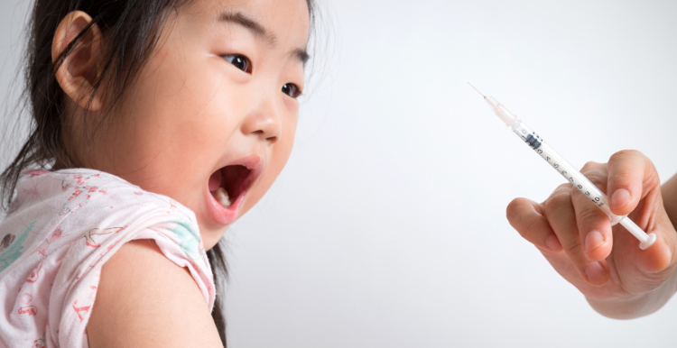 oriental_young_girl_screaming_at_the_sight_of_needle