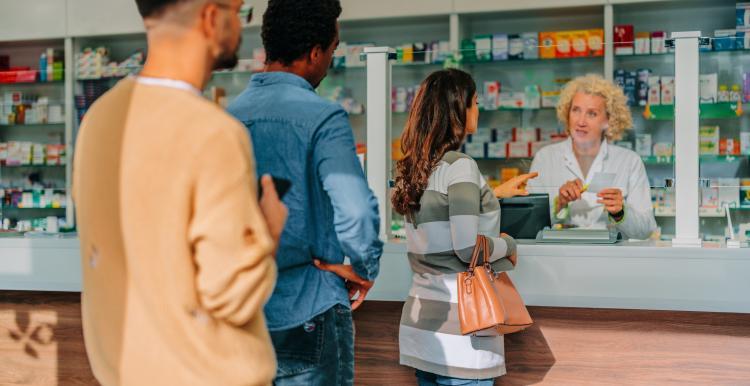 people_waiting_in_a_queue_to_see_a_pharmacist